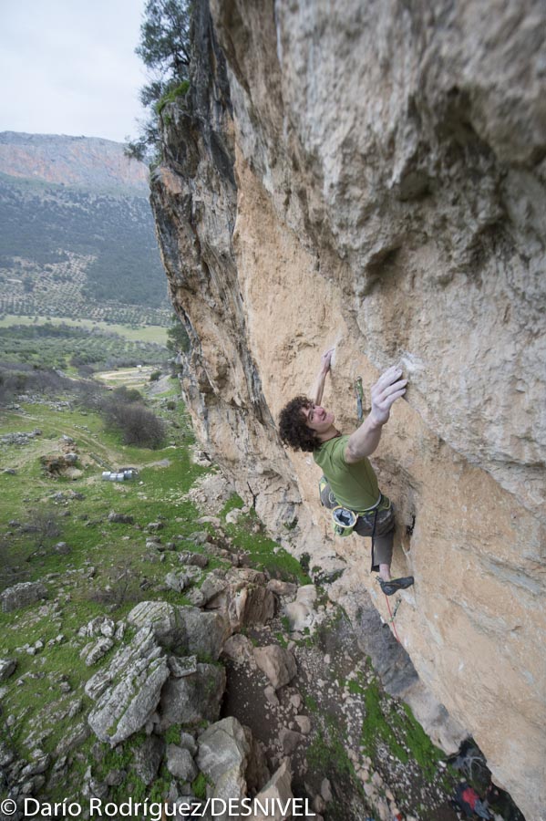  Адам Ондра (Adam Ondra) на новом проекте "Somos cromosomos"сложностью 9b+ 