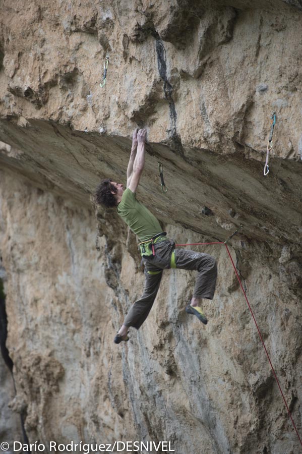  Адам Ондра (Adam Ondra) на новом проекте "Somos cromosomos"сложностью 9b+ 