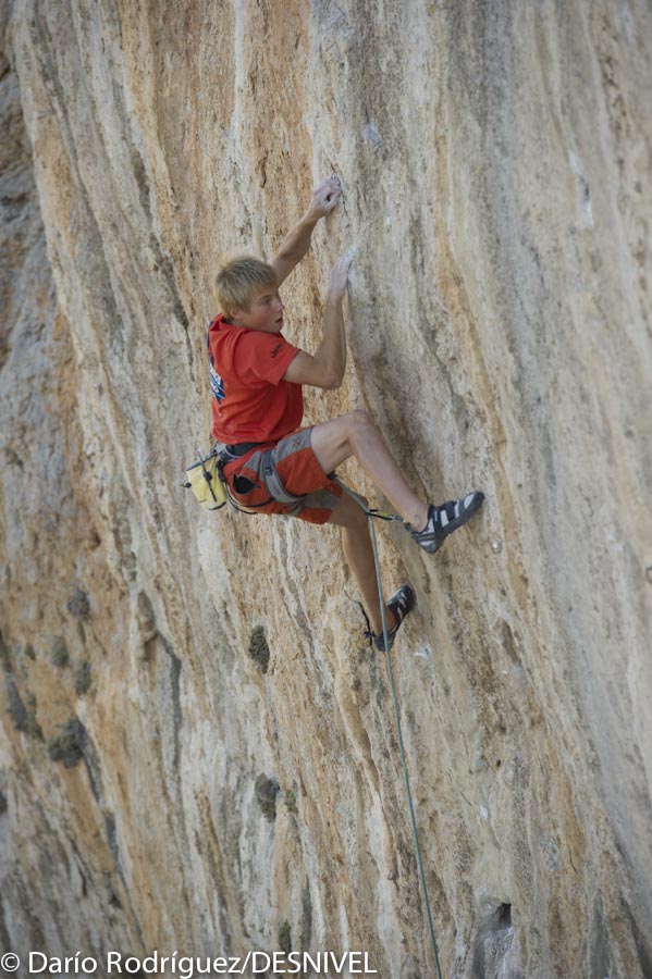 Александр Мегос (Alexander Megos) на фестивале Kalymnos Climbing Festival 2012