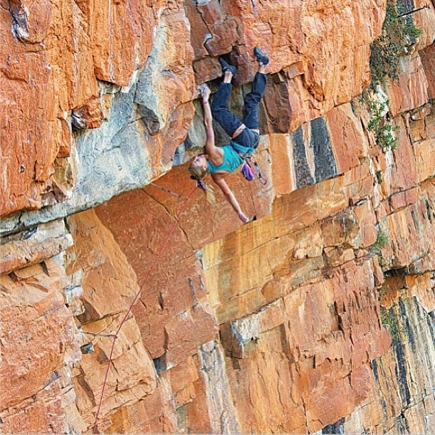 Саша ДиЖулиан (Sasha DiGiulian) на маршруте "The Beast" (32/8b) в Waterval Boven, ЮАР