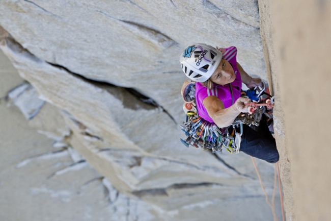  Майя Смит-Гобат (Mayan Smith-Gobat) на маршруте "The Nose", El Capitan, Yosemite