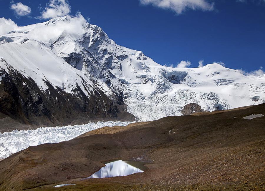 Шишапангма (Шишабангма / Shishapangma, 8013 м - четырнадцатый по высоте восьмитысячник в мире) 