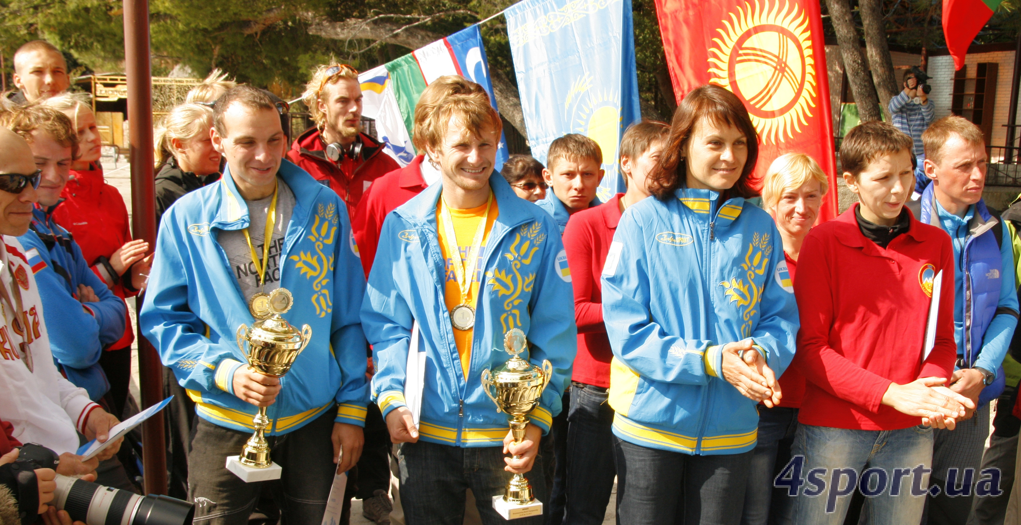 Чемпионат Мира по альпинизму в скальном классе 2013 года. Фоторепортаж с награждения победителей