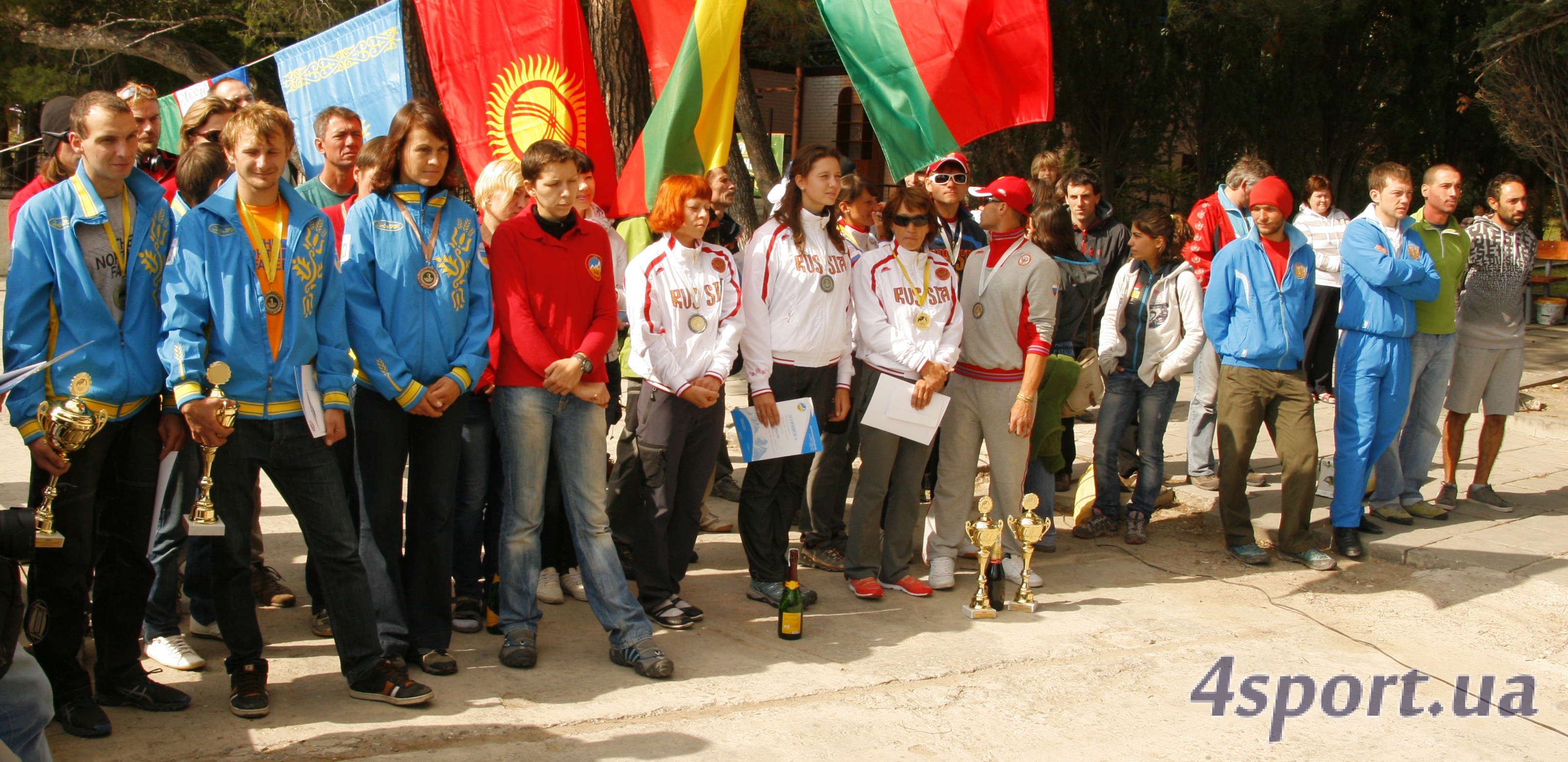 Чемпионат Мира по альпинизму в скальном классе 2013 года. Фоторепортаж с награждения победителей