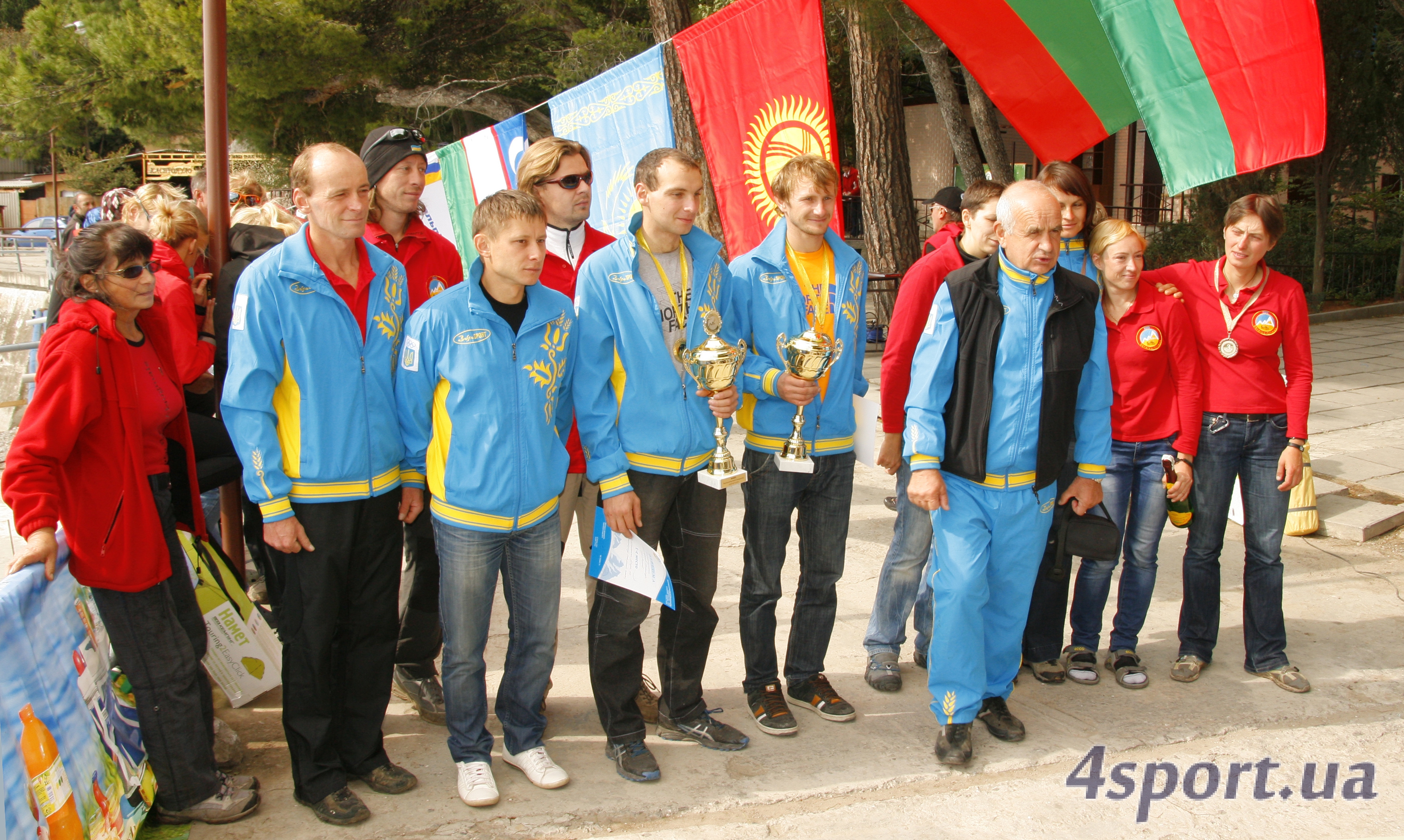 Чемпионат Мира по альпинизму в скальном классе 2013 года. Фоторепортаж с награждения победителей