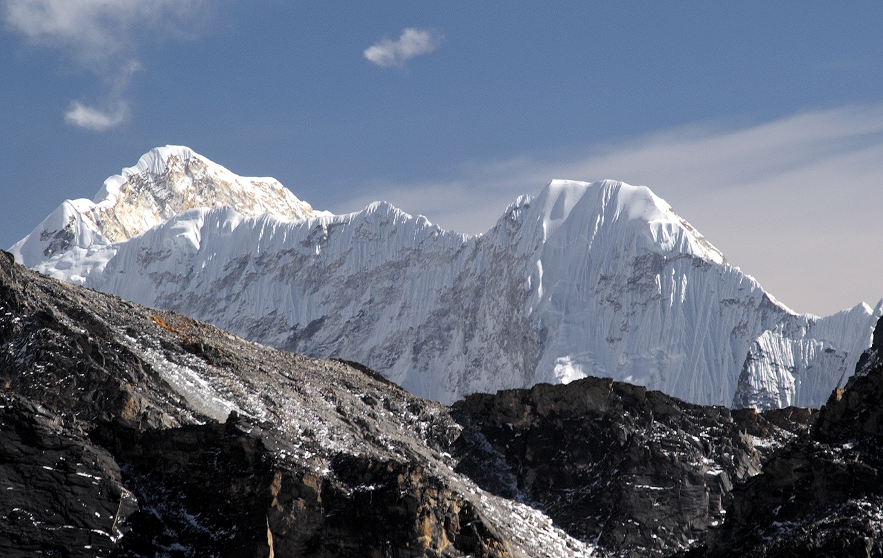 семитысячник Барунтзе (Baruntse, 7129 м)