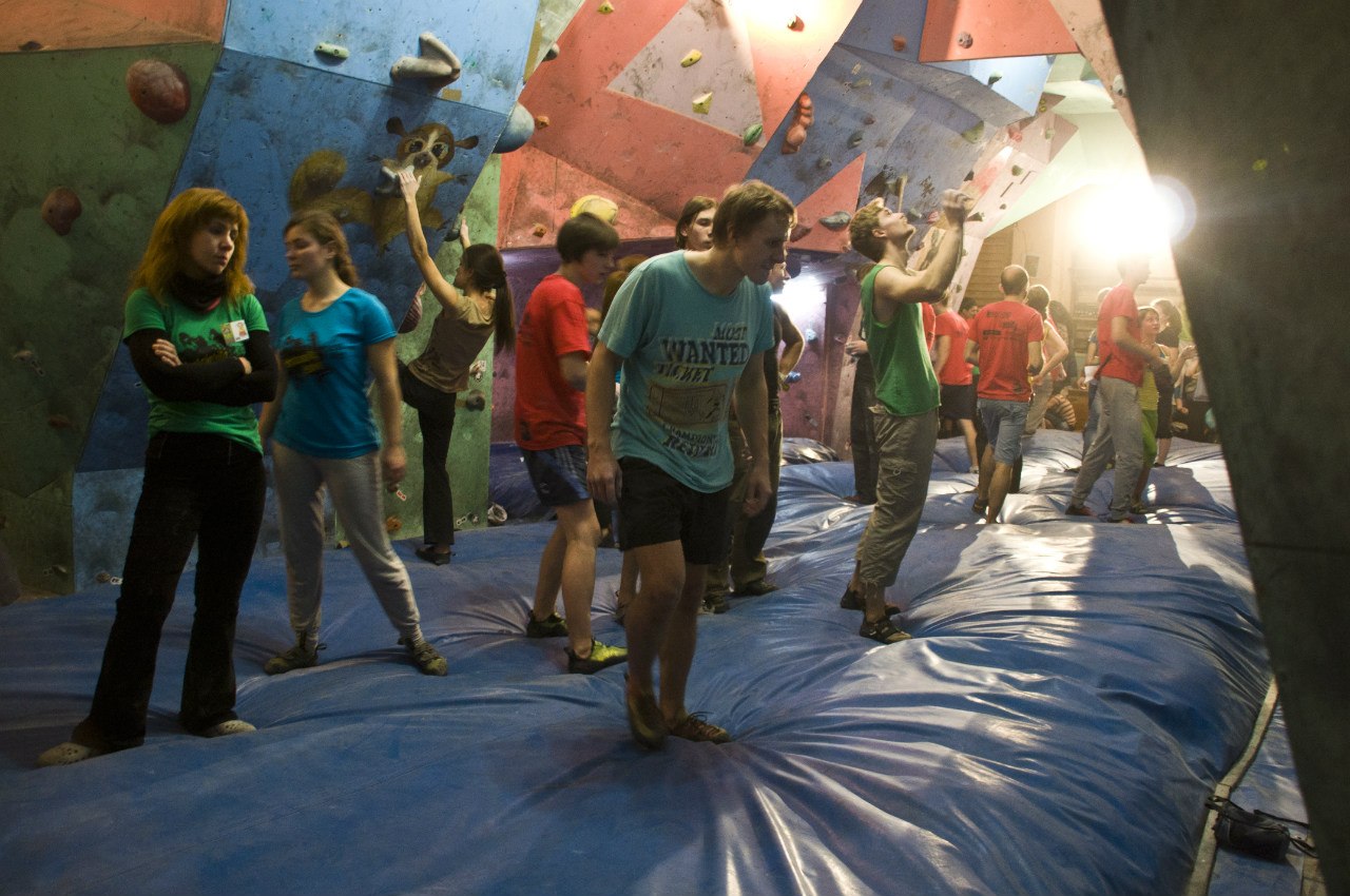 Чемпионат Львова, боулдеринговый фестиваль "Діти ЛаZаренка" 2013. +ФОТО