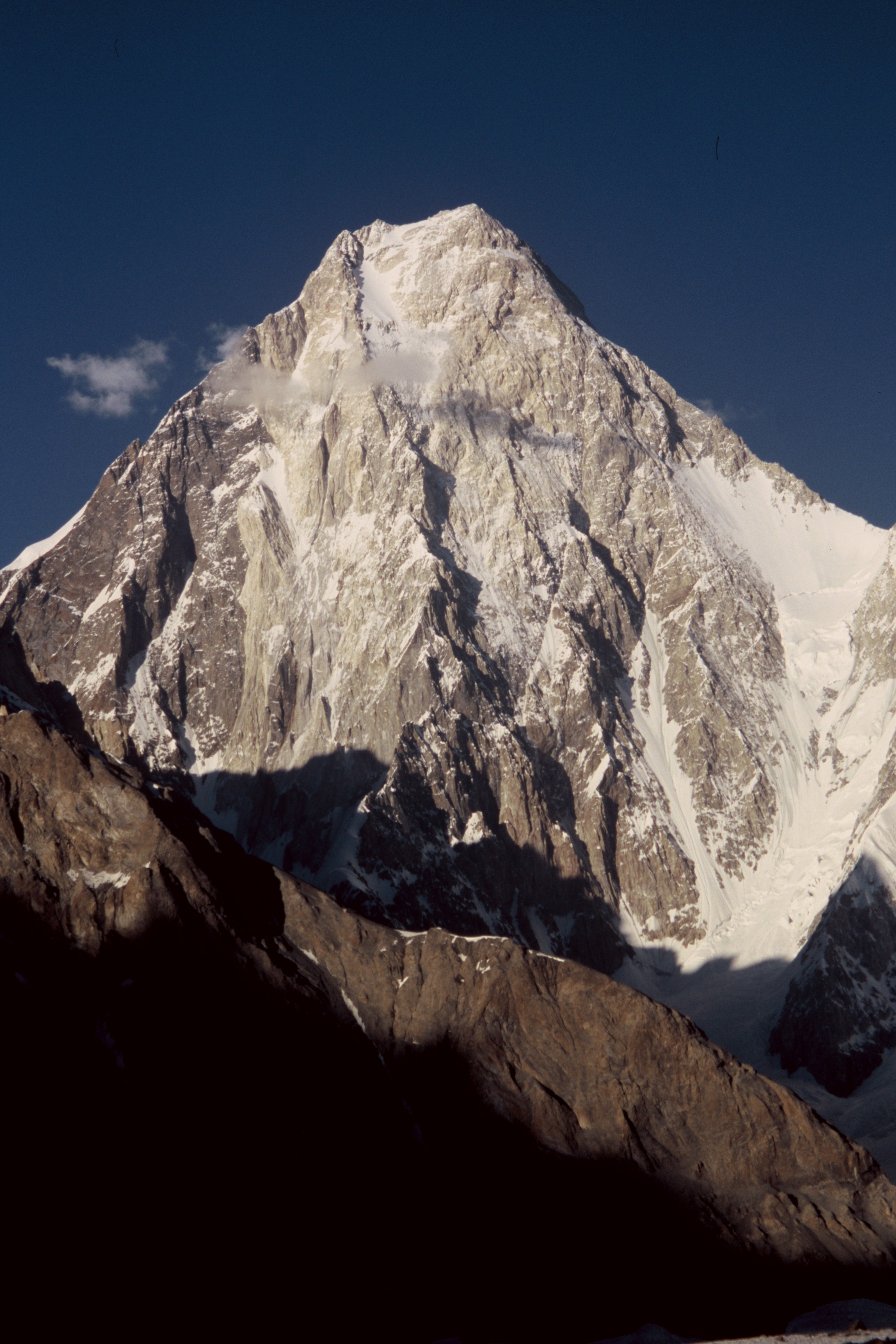 Западная стена Гашербрум IV (Gasherbrum IV, 7925 м).