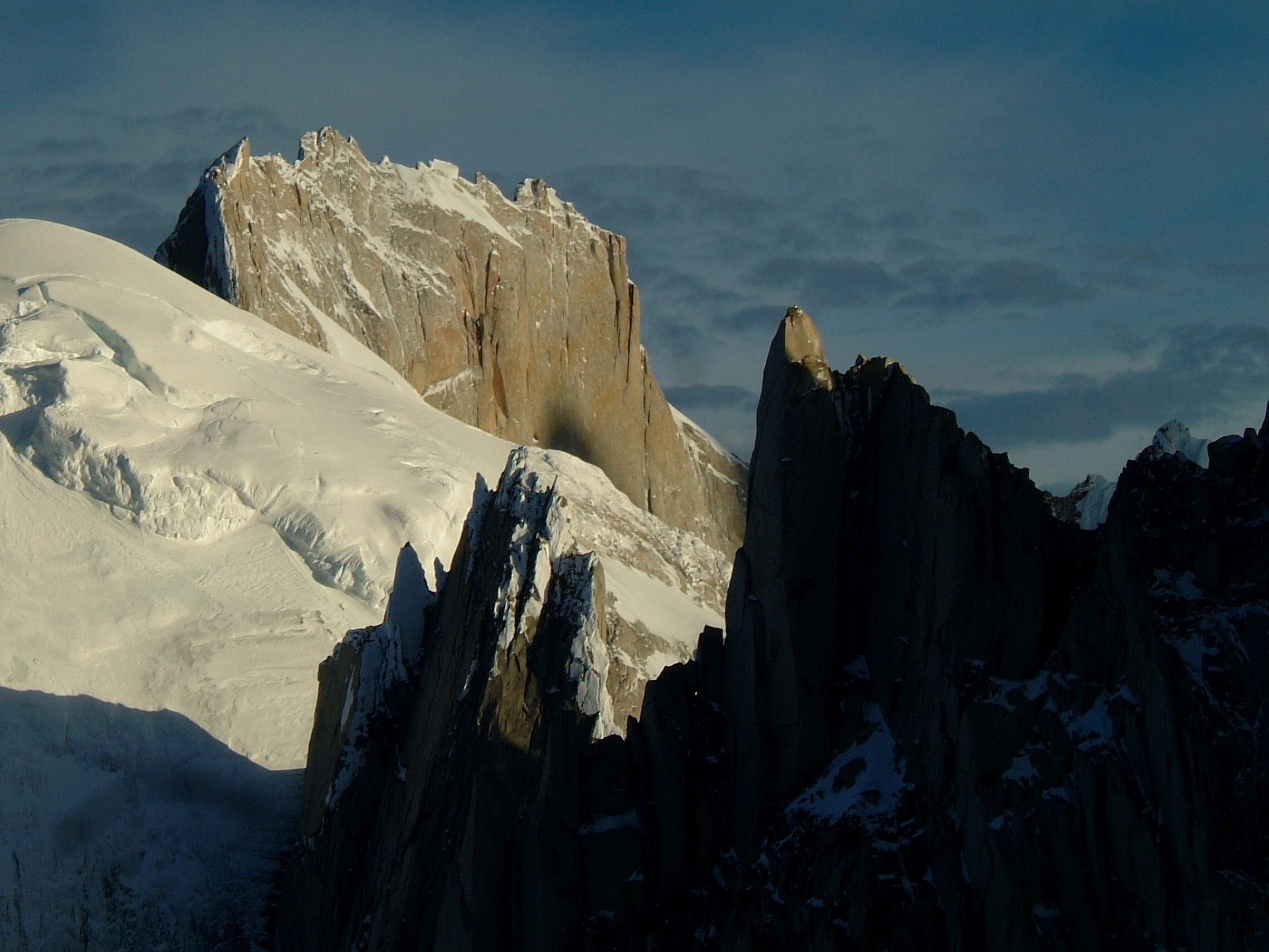 гребень Pier Giorgio вершины Cerro Piergiorgio 