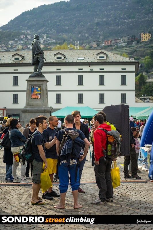 Фестиваль уличного скалолазания "Salewa Rockshow Street Climbing 2014"