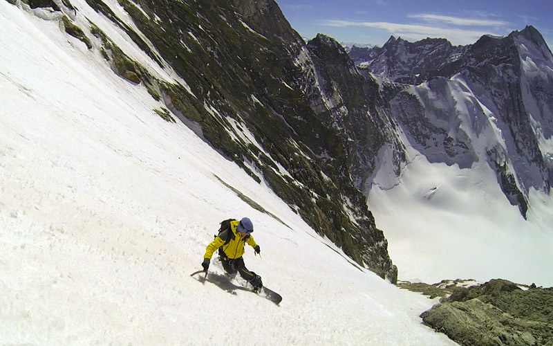 Zmuttgrat - West Couloir. Первый в истории горнолыжный спуск по Западному кулуару ребра Zmutt на Маттерхорне