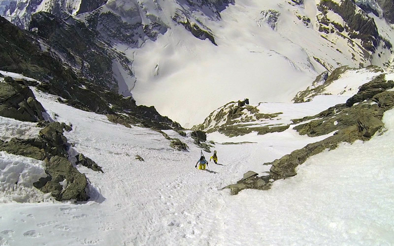 Zmuttgrat - West Couloir. Первый в истории горнолыжный спуск по Западному кулуару ребра Zmutt на Маттерхорне