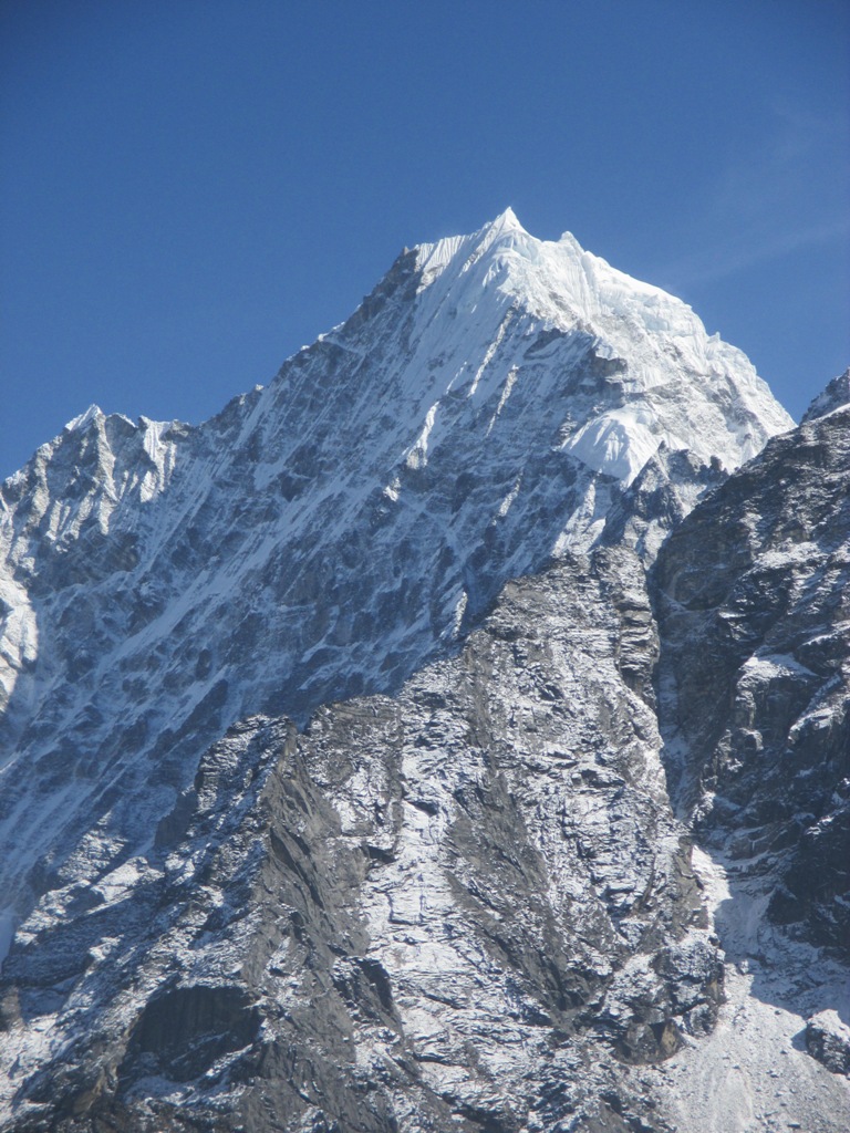 Тамсерку, юго-западная стена (Thamserku, South West Face)