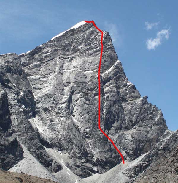  Восточная стена вершины Лобуче Восточная (East Face Lobuche East) маршрут "два полета стрелы"  