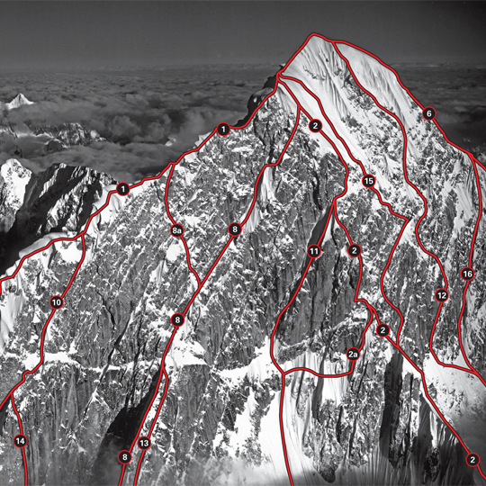 Западная стена горы Хантингтон (Mount Huntington). Под №16 - маршрут "Scorched Granite"