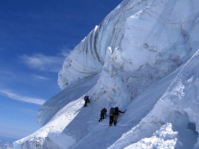 Маршрут восхождения на хребет Свобода (Liberty Ridge Route) горы Рейнир (Mount Rainier)