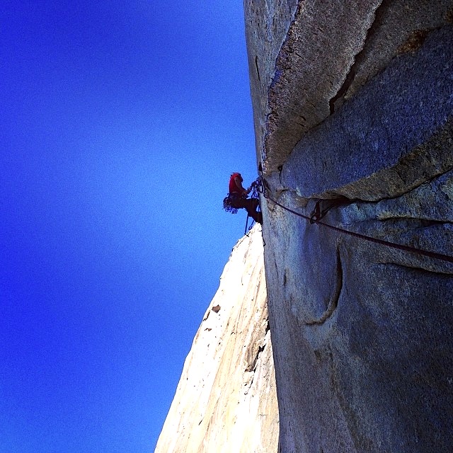 Алекс Хоннольд (Alex Honnold) на маршруте  Tangerine Trip