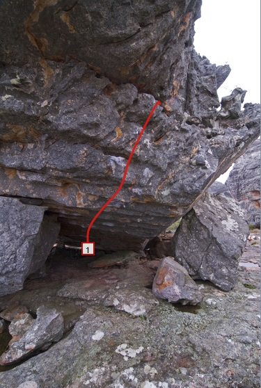 маршрут "Fragile Steps" сложностью V13 (8b)