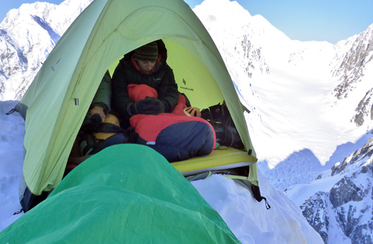  бивуачное место под названием "Thank-God Mushroom Bivy"