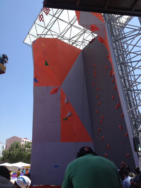 International rock-climbing 2014 Ledu