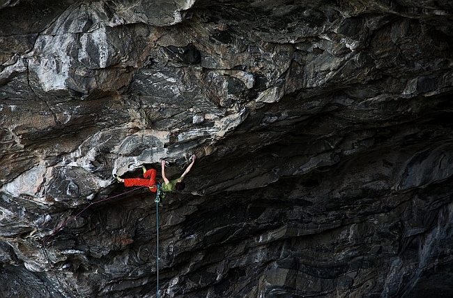 Адам Ондра (Adam Ondra) маршрут "Nordic Flower"