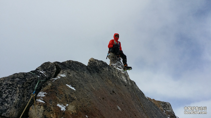 Международная команда альпинистов впервые покорила пик "Корона" (Crown peak) в Китае