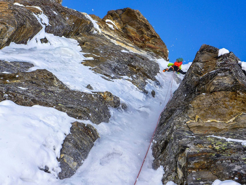 Прохождение Северной стены Хагшу Пик (Hagshu Peak, 6515 м, Восточный Киштвар, Индия)