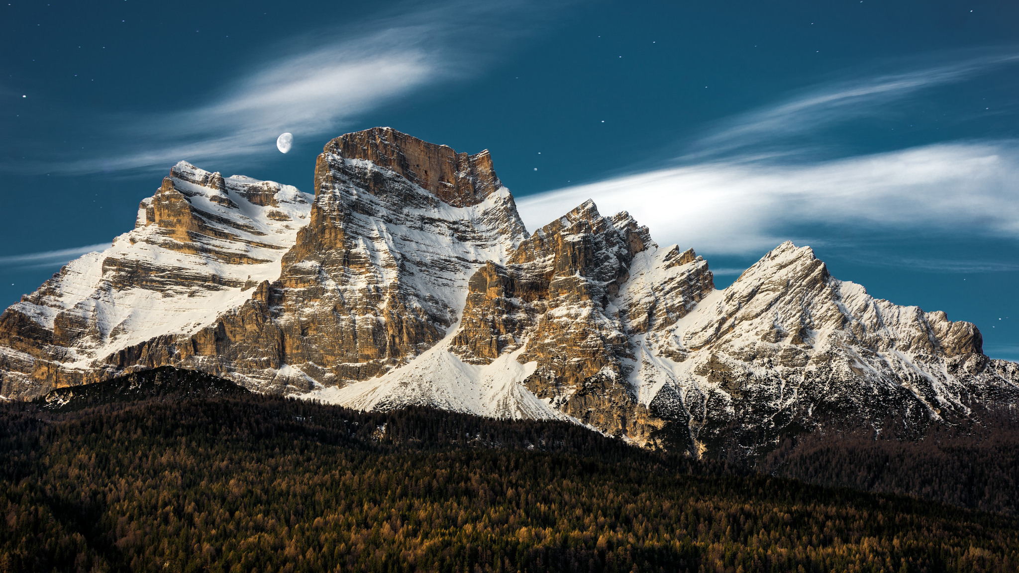 Dolomites range, Italy. Photo  Massimiliano Magro 