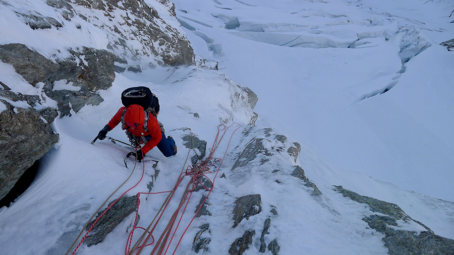 Восхождение на Гран Жорасс (Grandes Jorasses)