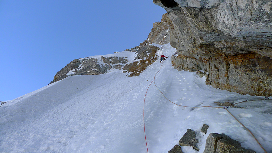 Восхождение на Гран Жорасс (Grandes Jorasses)