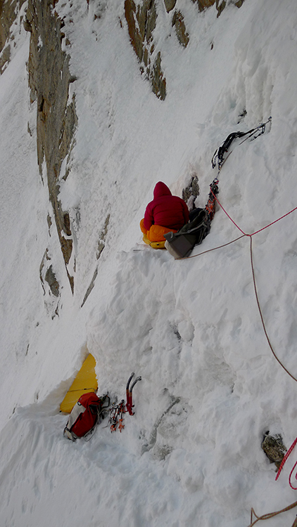 Восхождение на Гран Жорасс (Grandes Jorasses)