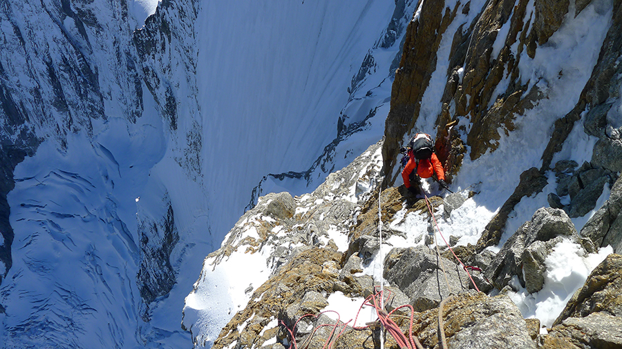 Восхождение на Гран Жорасс (Grandes Jorasses)