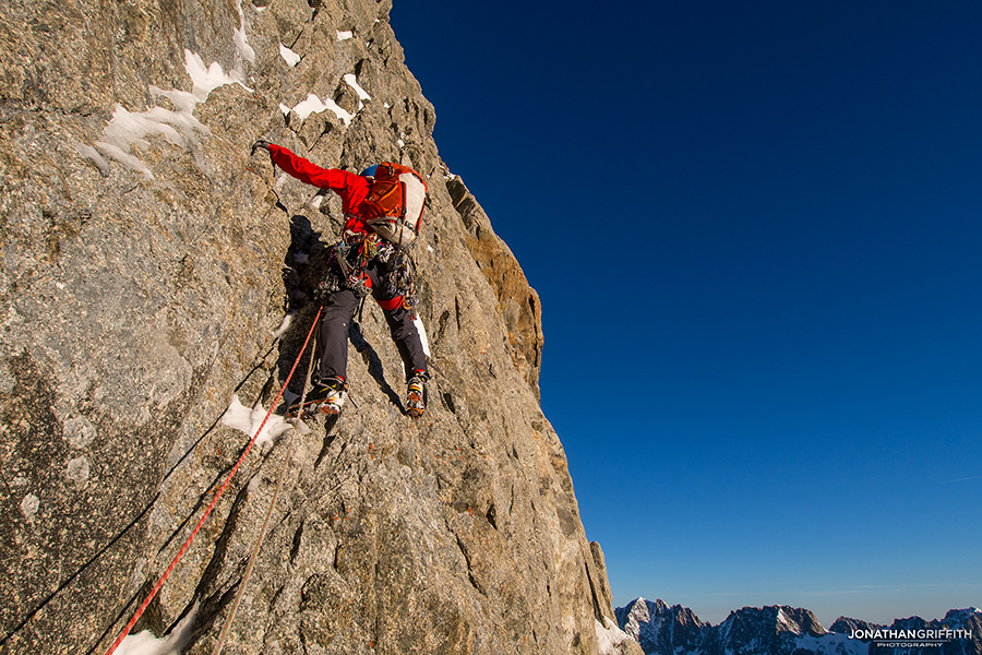 Восхождение на Гран Жорасс (Grandes Jorasses)