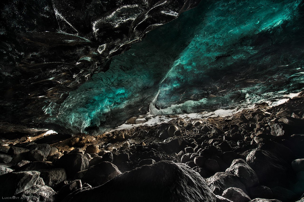 Ватнайёкюдль (Vatnajokull), Исландия. Фотография: Rob Lott/Barcroft Media