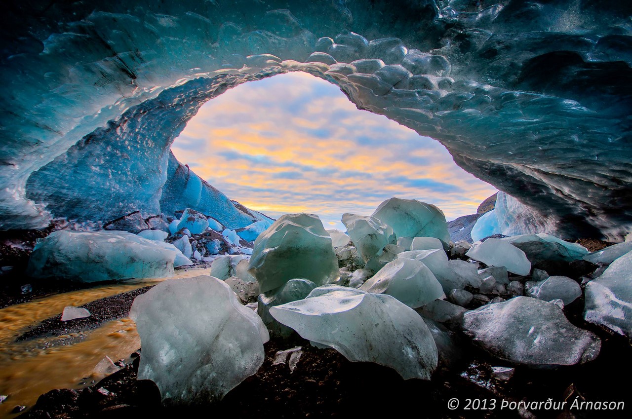 Ватнайёкюдль (Vatnajokull), Исландия. Фотография: Rob Lott/Barcroft Media