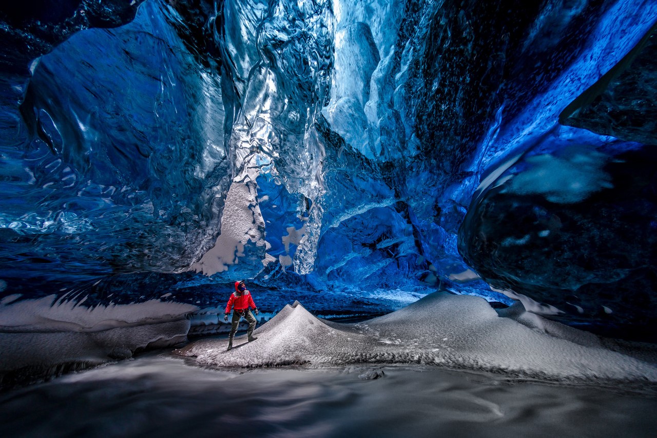 Ватнайёкюдль (Vatnajokull), Исландия. Фотография: Rob Lott/Barcroft Media