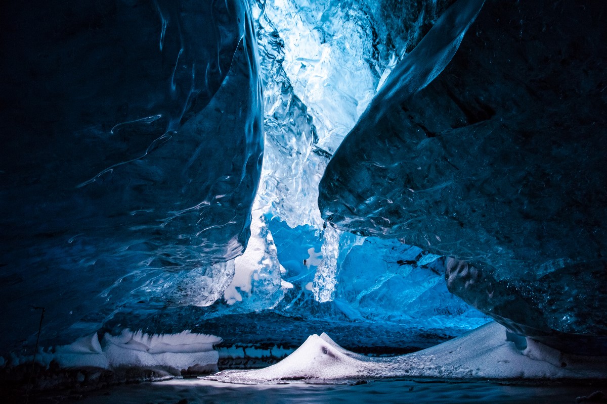 Ватнайёкюдль (Vatnajokull), Исландия. Фотография: Rob Lott/Barcroft Media