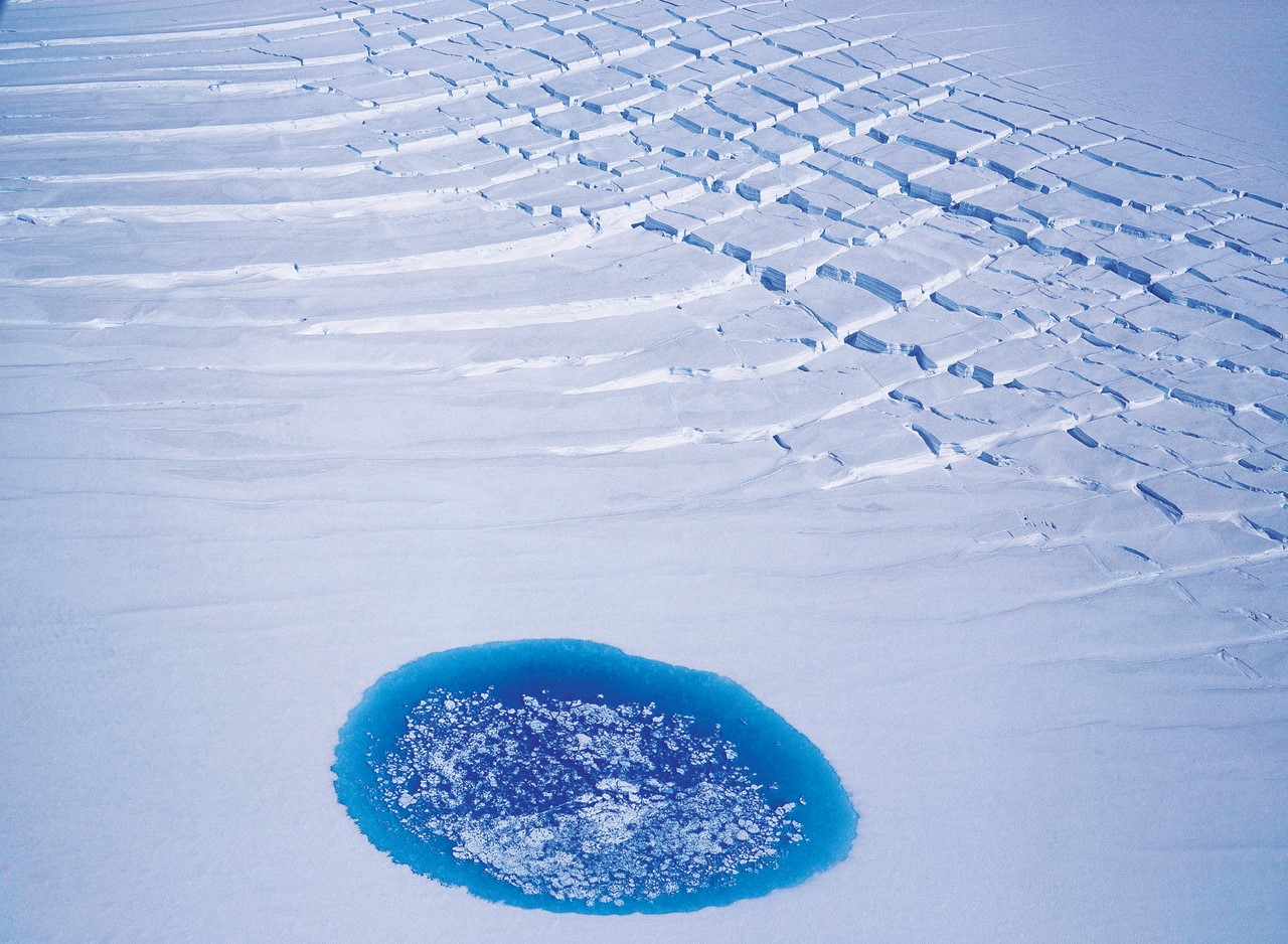 Ватнайёкюдль (Vatnajokull), Исландия. Фотография: Rob Lott/Barcroft Media