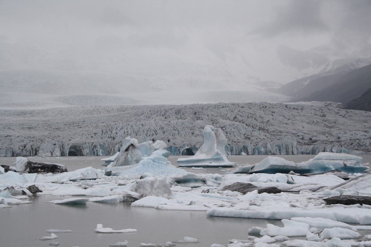 Ватнайёкюдль (Vatnajokull), Исландия. Фотография: Rob Lott/Barcroft Media