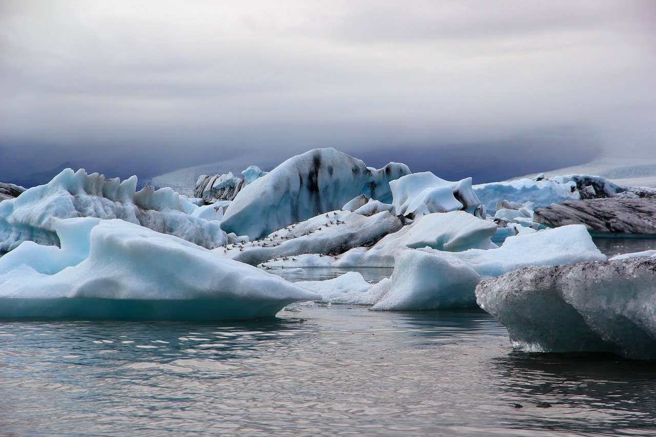 Ватнайёкюдль (Vatnajokull), Исландия. Фотография: Rob Lott/Barcroft Media