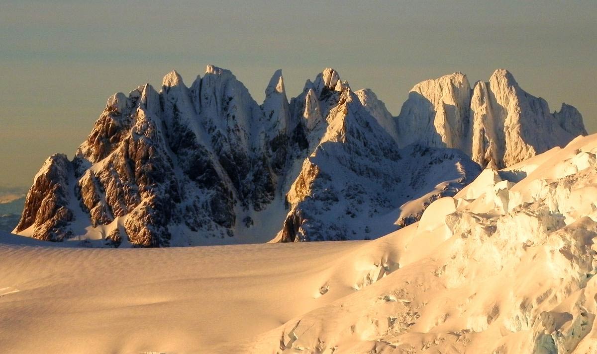  Серро Чинчо Амигос (CERRO CINCO AMIGOS), Чили. Photograph: Camilo Rada