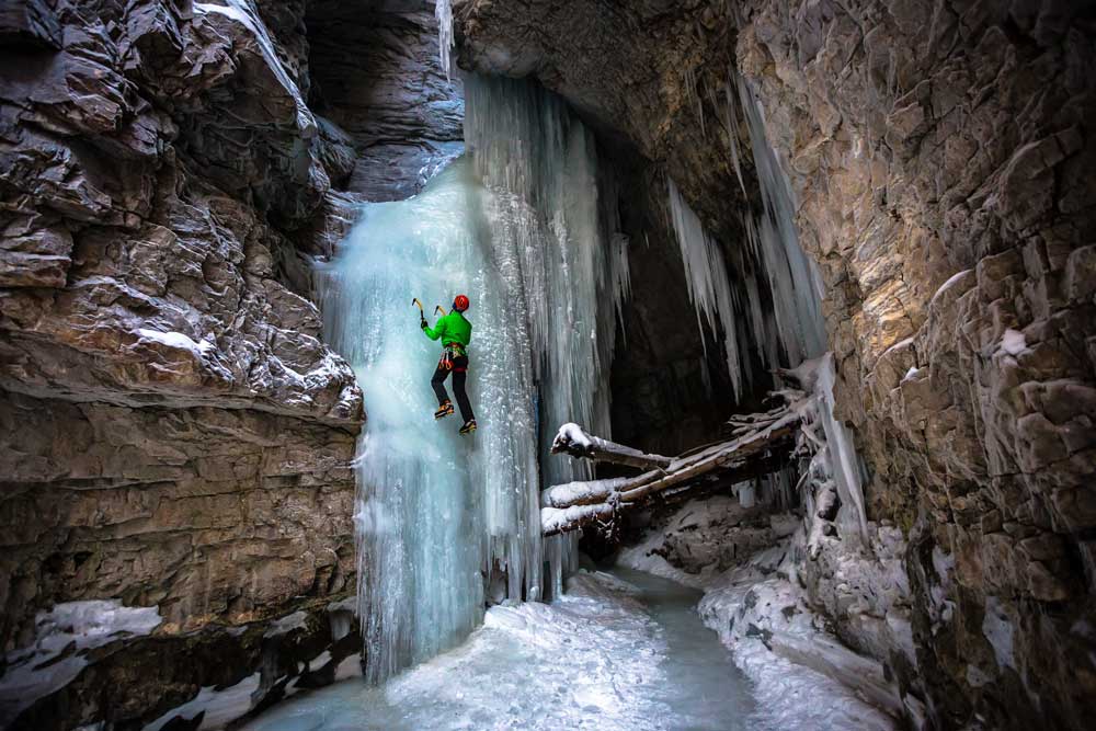 Рафаль Андроновски (Rafal Andronowski) в Marble Canyon, Kootenay National Park.