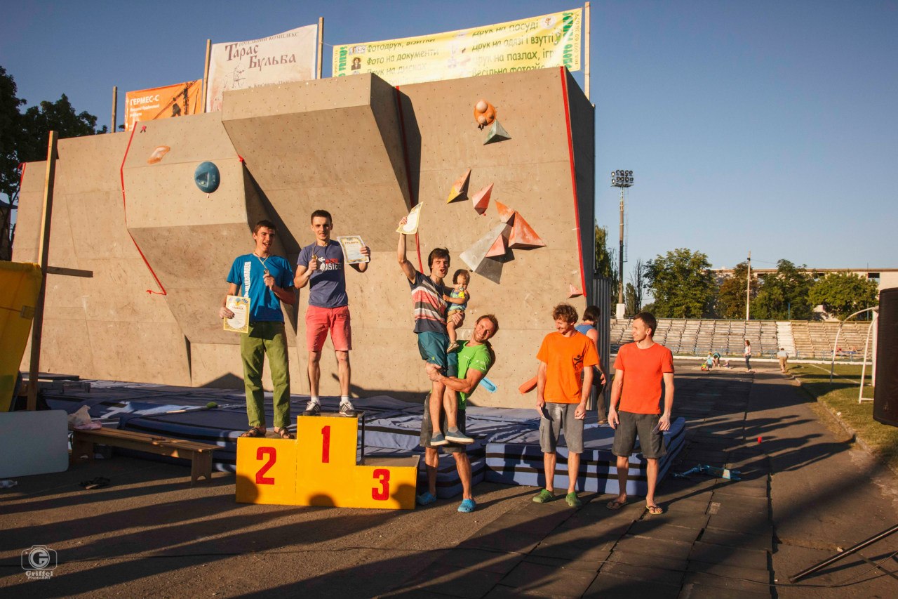 Фото репортаж с Чемпионата Украины по боулдерингу 2015 в Каменце-Подольском