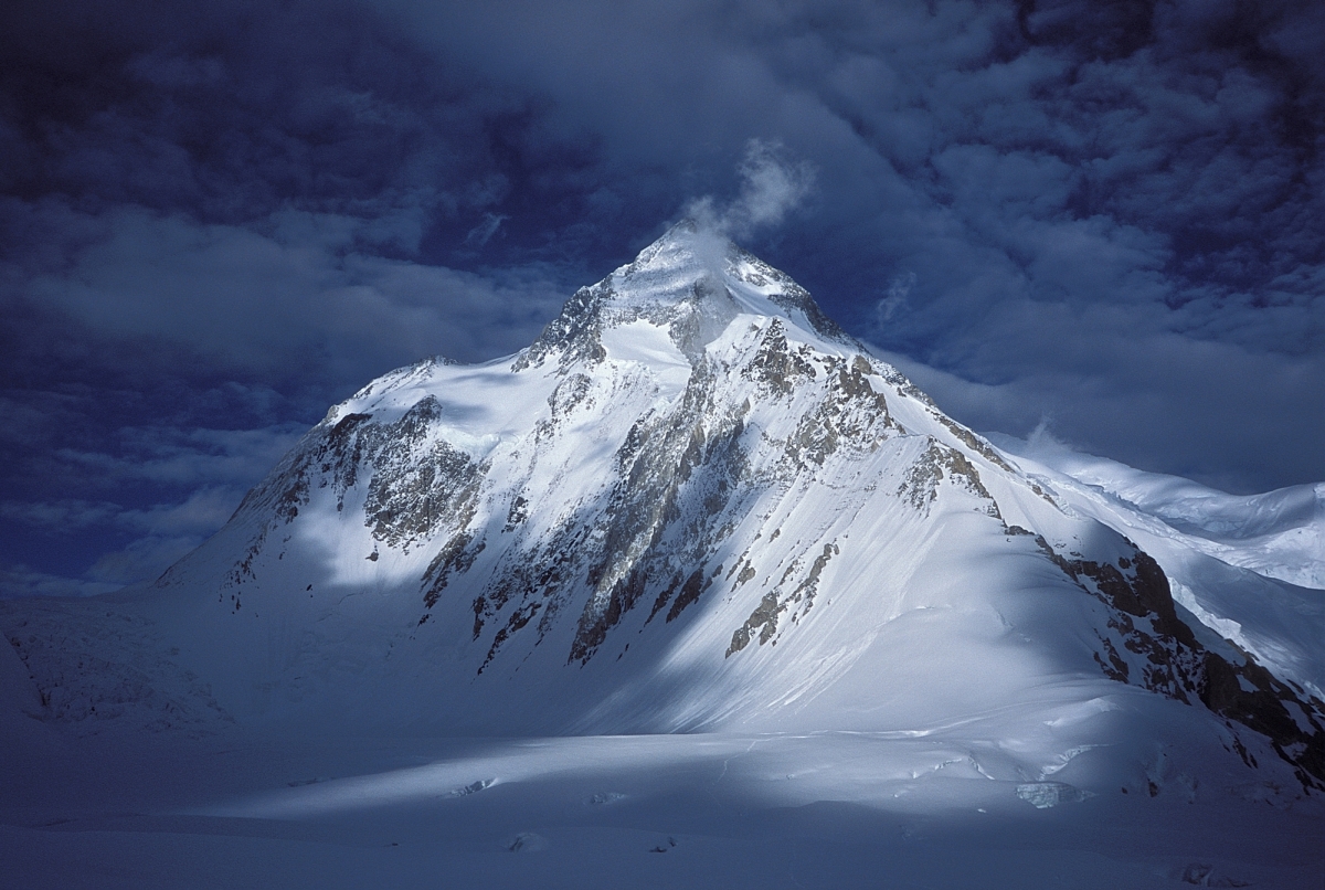 Гашербрум I (Gasherbrum I, 8080м)