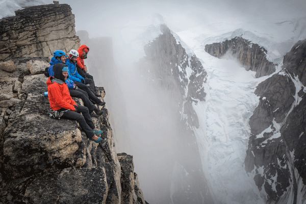 Восхождение по Северо-Западной стене горы Mirror Wall, в регионе Renland в Гренландии