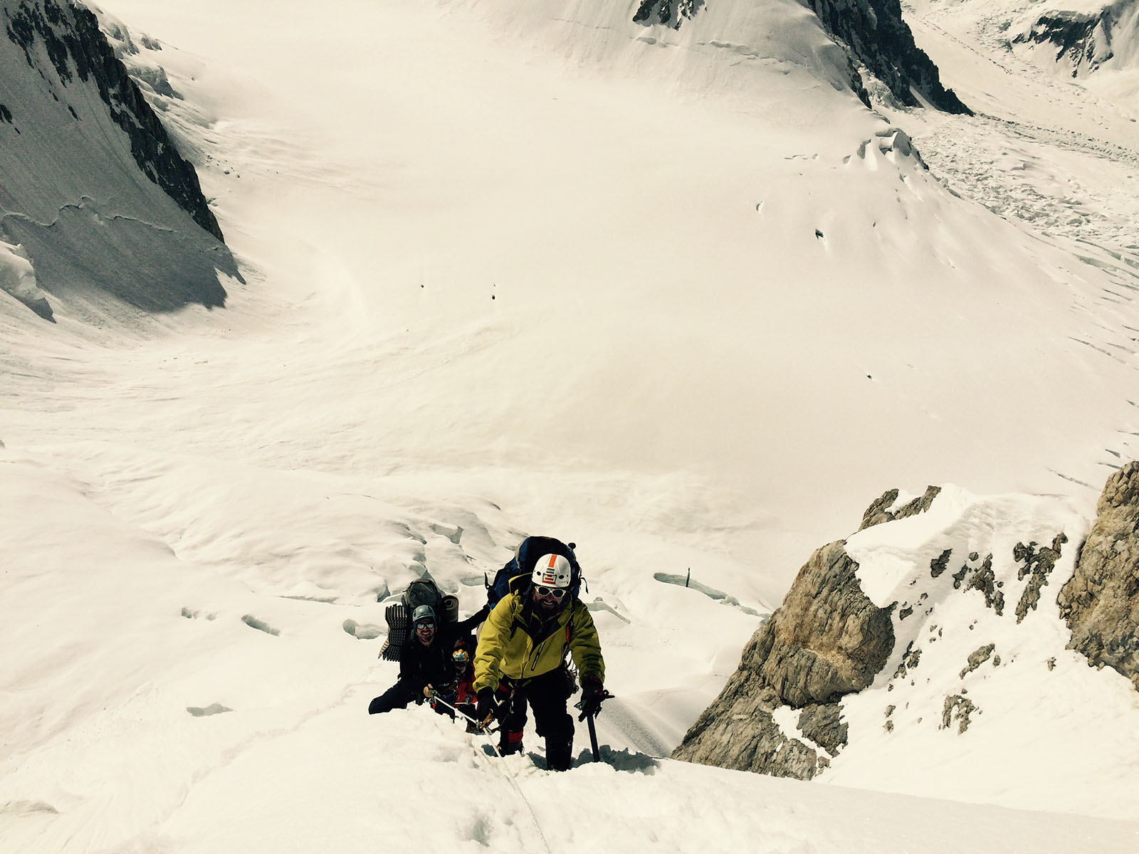 Гашербрум II (Gasherbrum II, 8034 м). Дорога к второму высотному лагерю