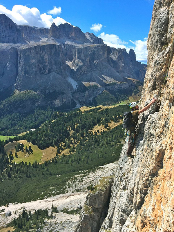 Маршрут "Dolomitspit" по Южной стене горы Сас Чьямпак (Sas Ciampac, 2672 м), Валь Гардена, Доломитовые Альпы