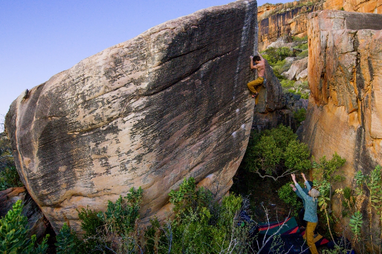 High Ball Boulder Problem