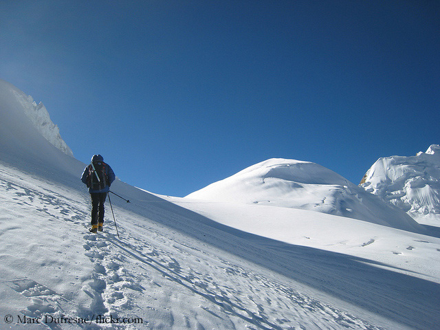 К вершине горы Сарибунг (Saribung Peak) высотой 6328 метров