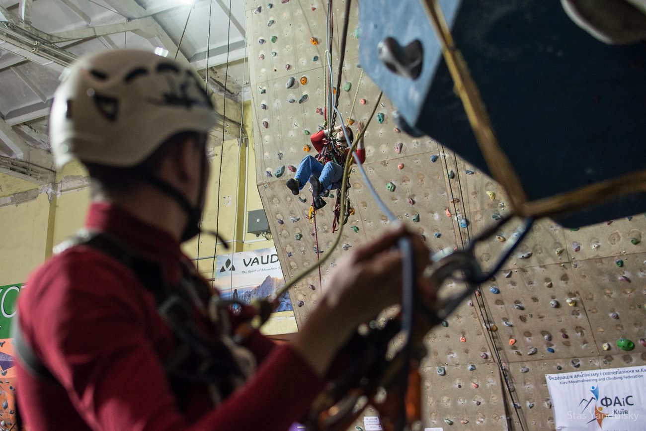 Чемпионат Киева на искусственном рельефе “Домбайские связки 2015″. ФОТОрепортаж с соревнований